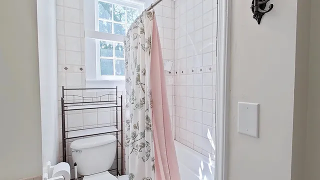 $335,000 | 530 6th Avenue Southeast, Cairo, GA 39828