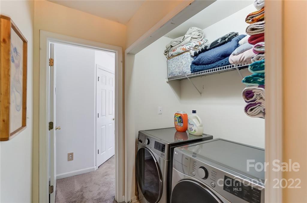 772 Shellstone Place Fort Mill, SC 29708 - Photo 27 of 35 a utility room with dryer and washer