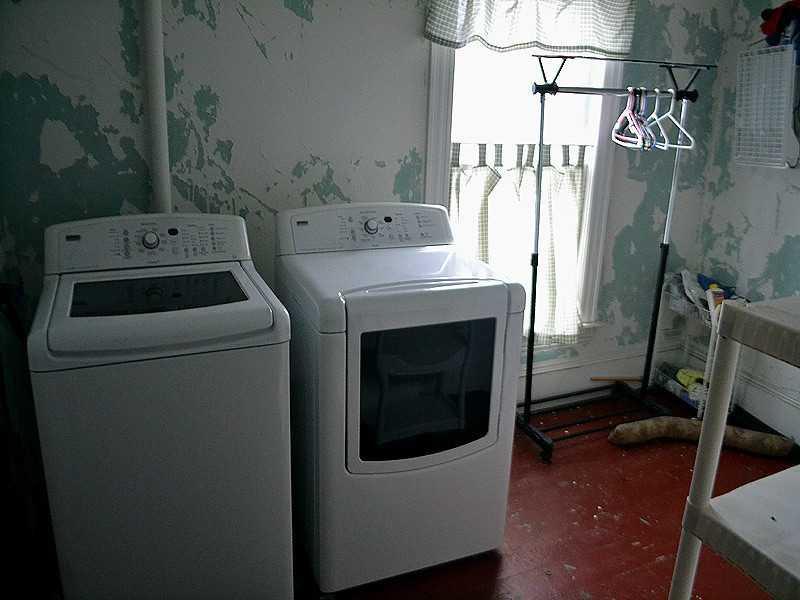 222 Ross Ridge Road Houlton, ME 04730 - Photo 27 of 35 Laundry Room/Area.