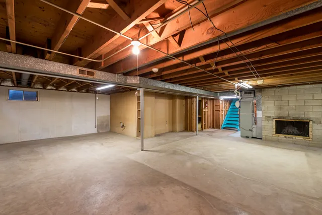 $268,000 | 2217 Joanna Avenue, Zion, IL 60099