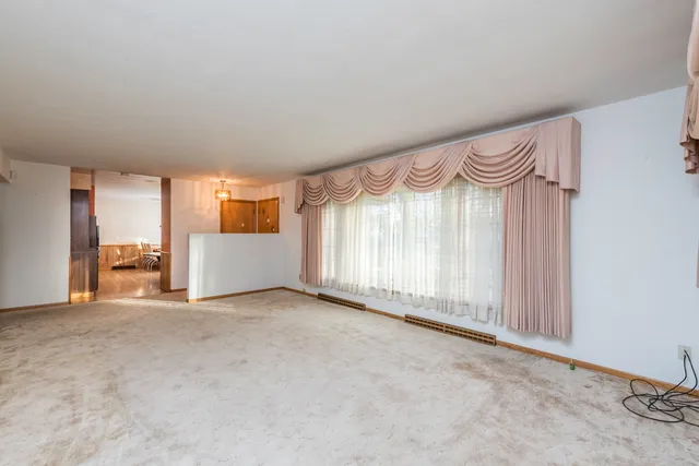 $268,000 | 2217 Joanna Avenue, Zion, IL 60099