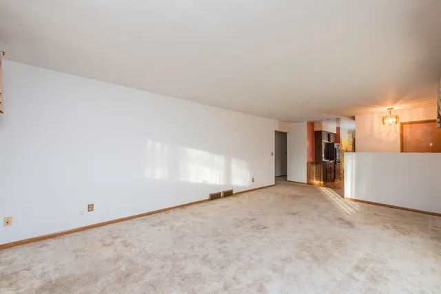 $268,000 | 2217 Joanna Avenue, Zion, IL 60099