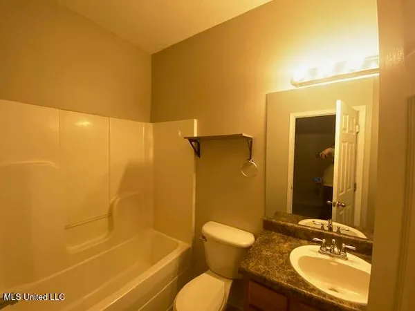 $1,200 | 5549 Quail Creek Circle, Diberville, MS 39540