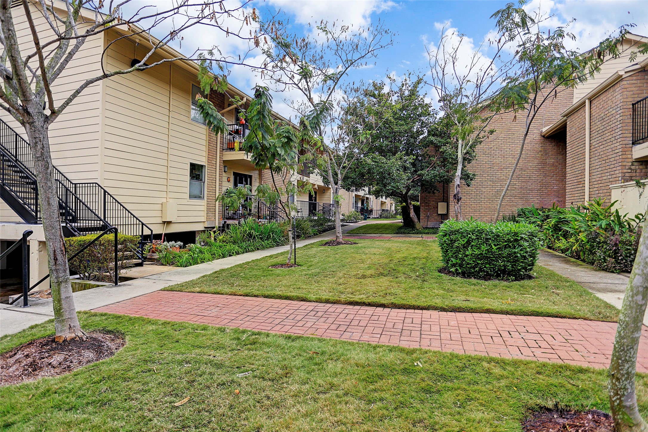 3131 Cummins Street, Unit 31 Houston, TX 77027 - Photo 25 of 26