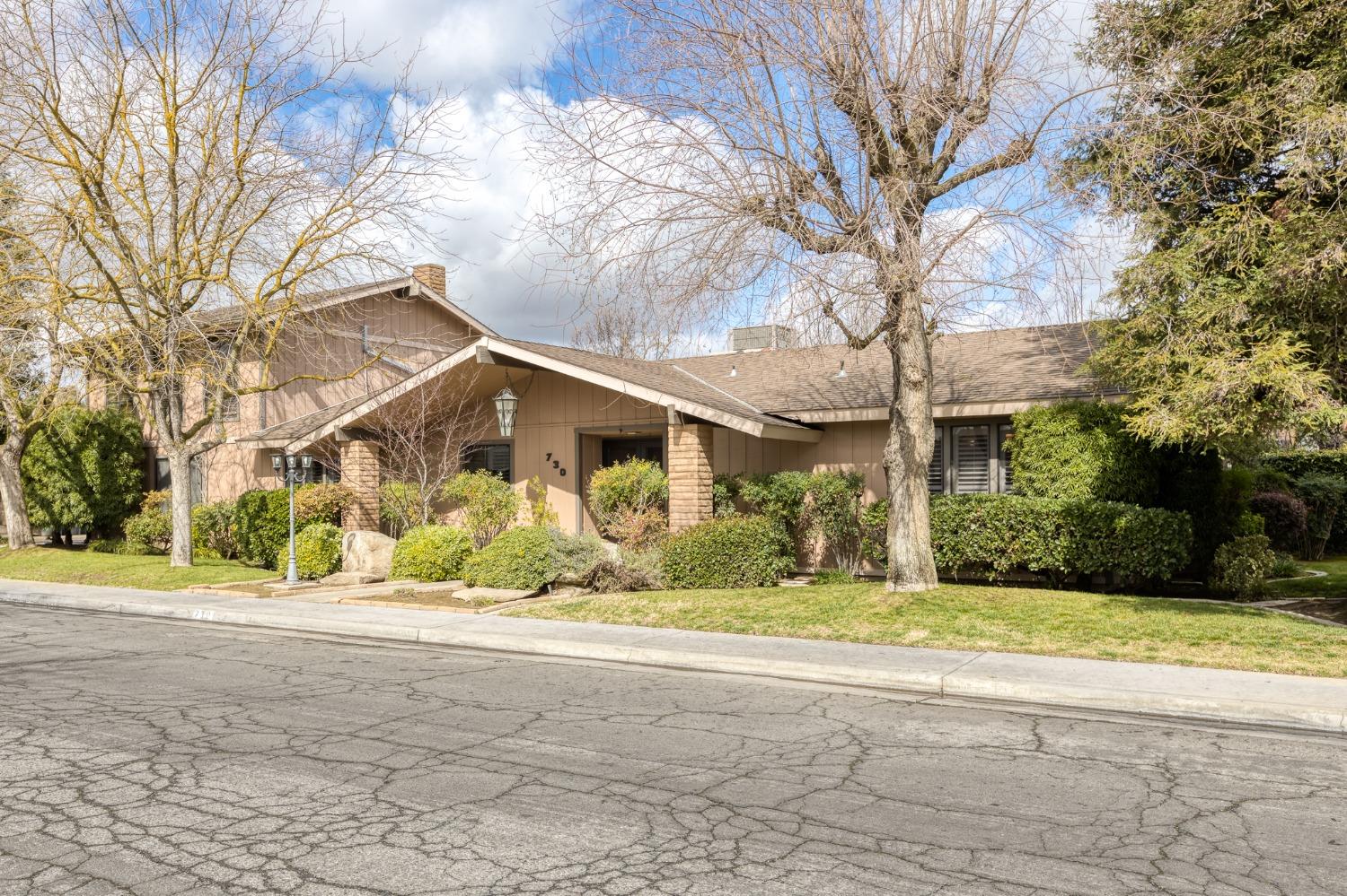 730 West Huntsman Avenue Reedley, CA 93654 - Photo 2 of 38 Gallery Image 2