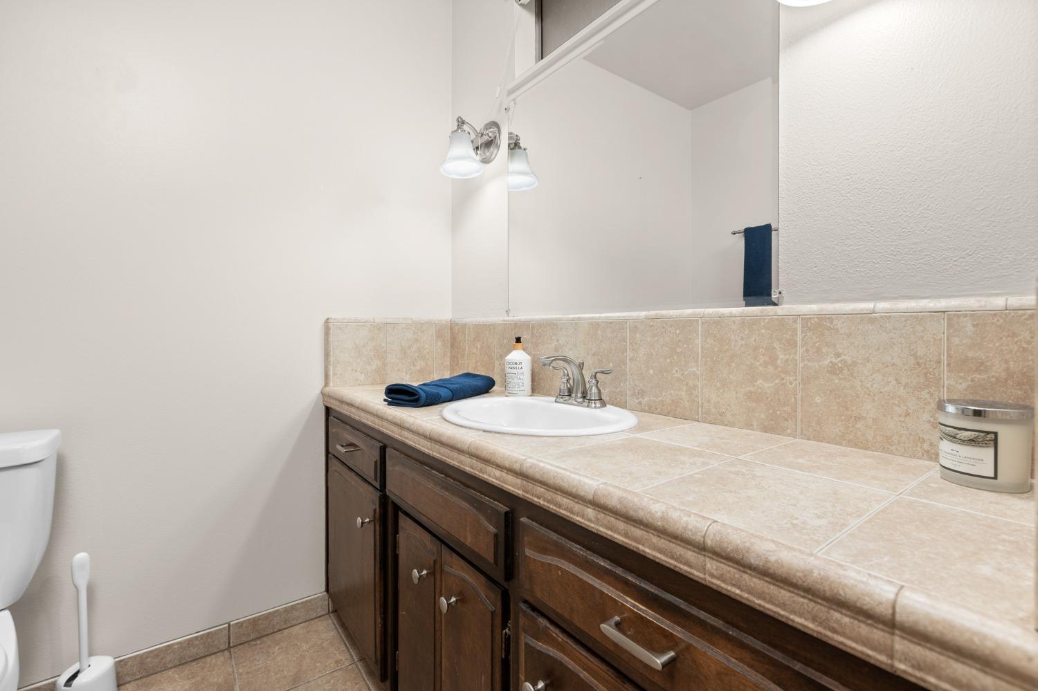 730 West Huntsman Avenue Reedley, CA 93654 - Photo 28 of 38 Gallery Image 28