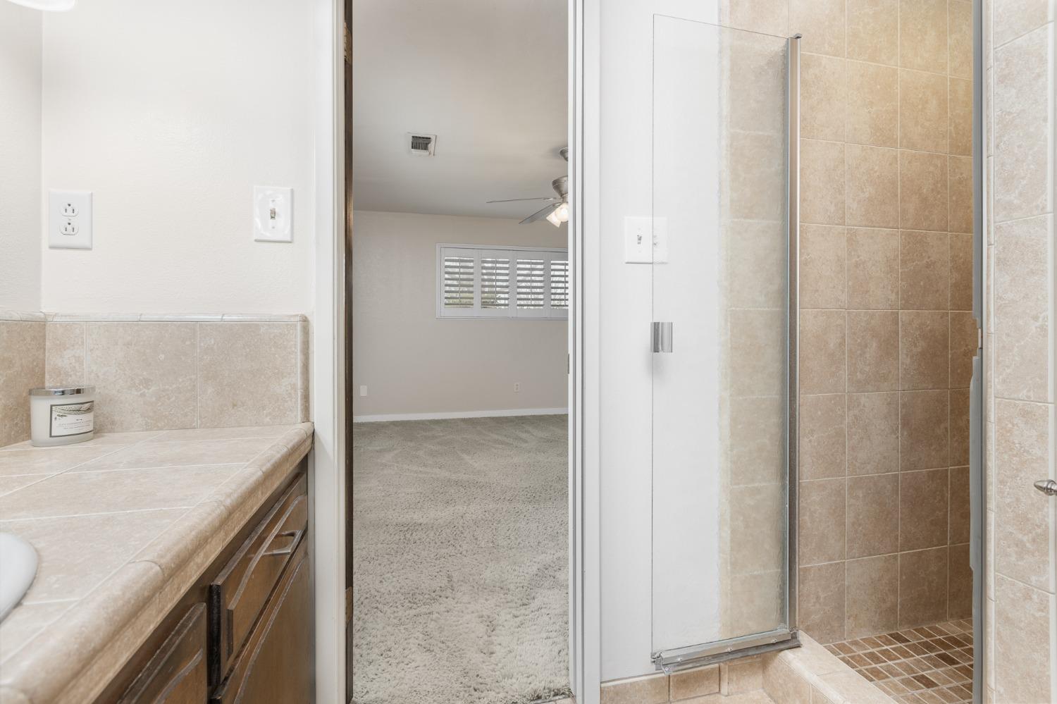 730 West Huntsman Avenue Reedley, CA 93654 - Photo 29 of 38 Gallery Image 29