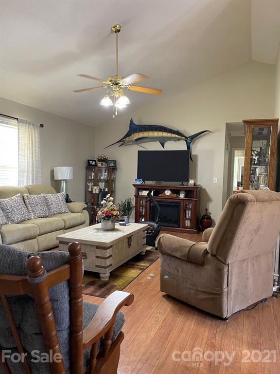 103 Lafayette Road Stanley, NC 28164 - Photo 5 of 18 Gallery Image 5