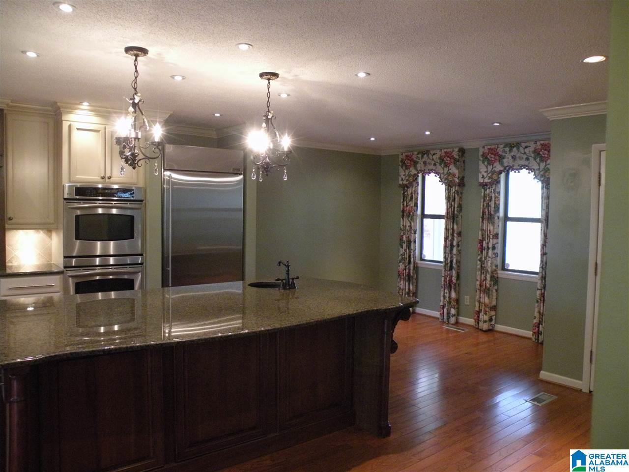 274 Pineview Road Sylacauga, AL 35150 - Photo 8 of 28