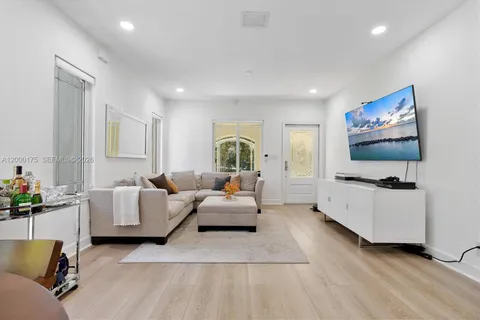 $899,000 | 2231 Southwest 17th Street, Miami, FL 33145