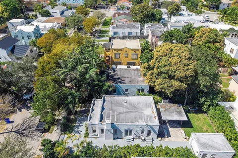 $899,000 | 2231 Southwest 17th Street, Miami, FL 33145