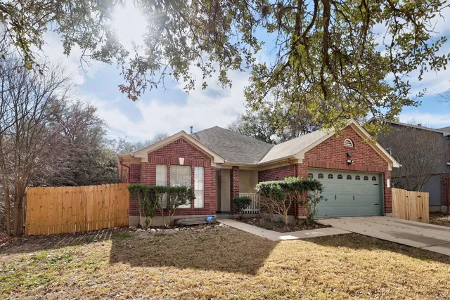 $2,200 | 9505 Woodvale Drive, Austin, TX 78729