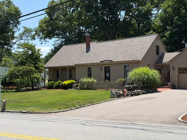 $629,900 | 190 Congress Street, Milford, MA 01757
