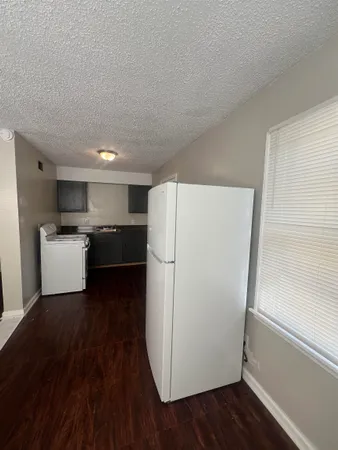$1,350 | 318 Red Oak Street, Memphis, TN 38112