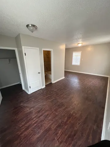 $1,425 | 318 Red Oak Street, Memphis, TN 38112