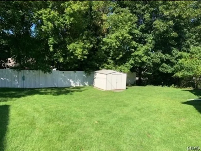 $2,200 | 904 Crawford Avenue, Syracuse, NY 13224