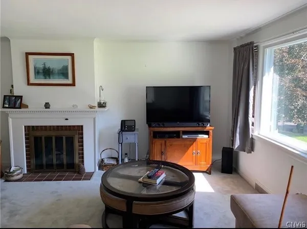 $2,200 | 904 Crawford Avenue, Syracuse, NY 13224