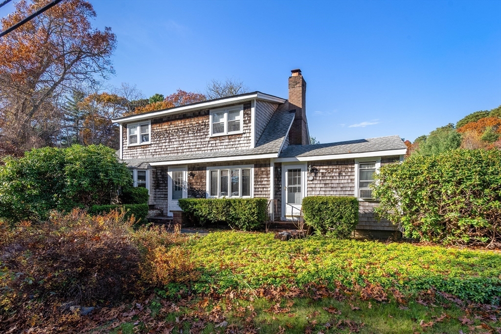 25 Crooked River Road Wareham, MA 02571 - Photo 1 of 30
