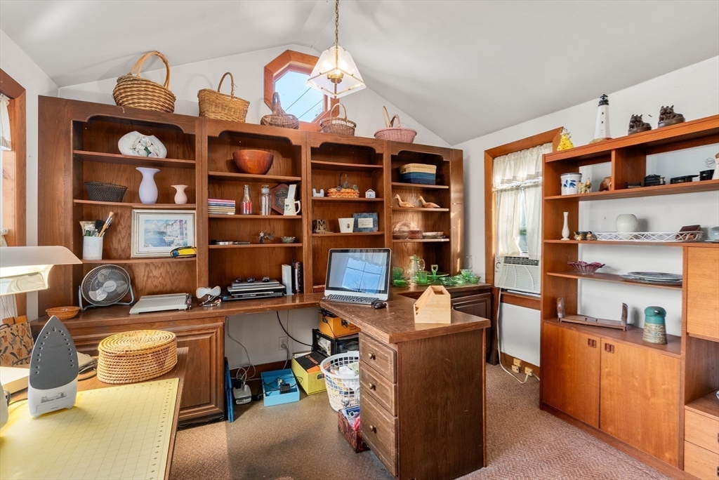 25 Crooked River Road Wareham, MA 02571 - Photo 11 of 30