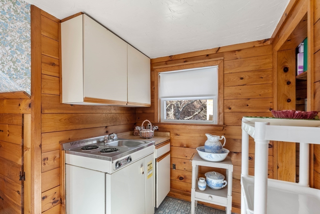 25 Crooked River Road Wareham, MA 02571 - Photo 14 of 30