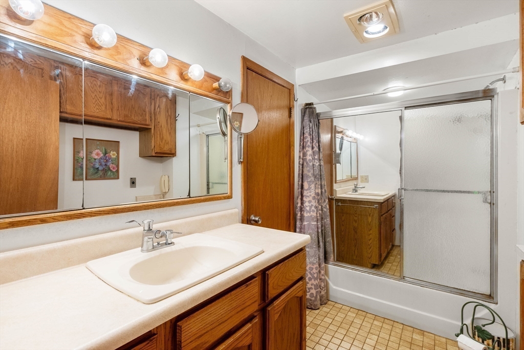 25 Crooked River Road Wareham, MA 02571 - Photo 18 of 30