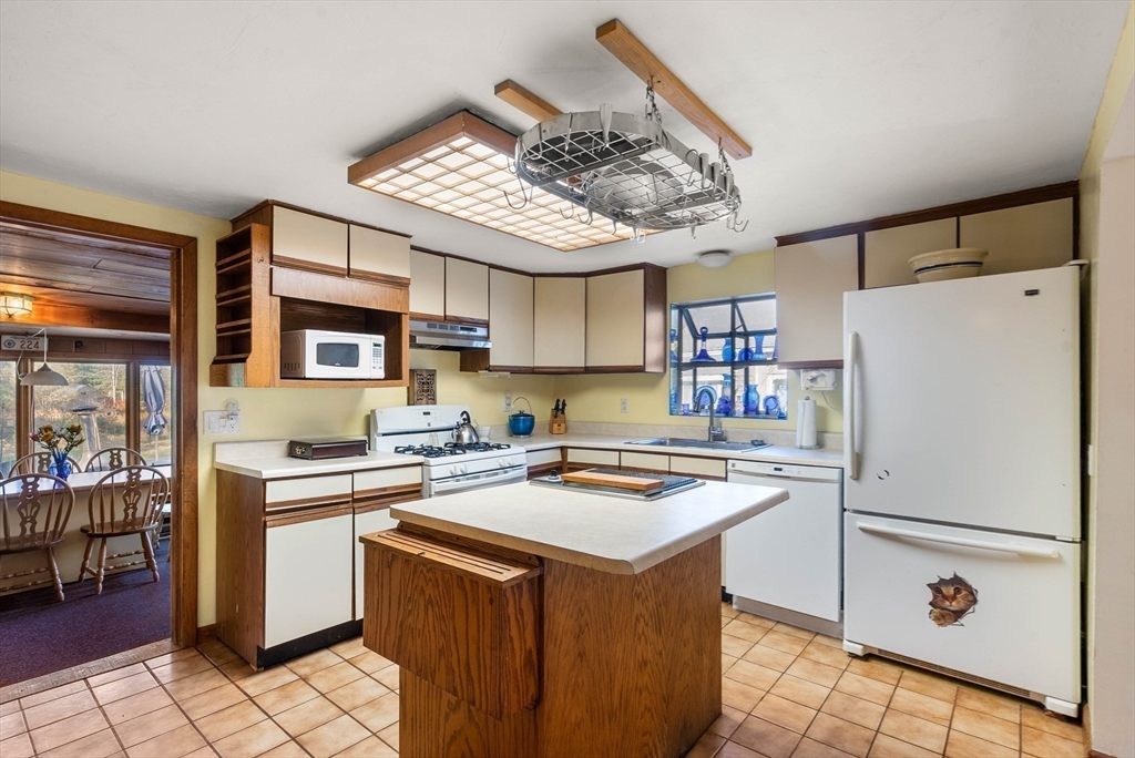 25 Crooked River Road Wareham, MA 02571 - Photo 19 of 30