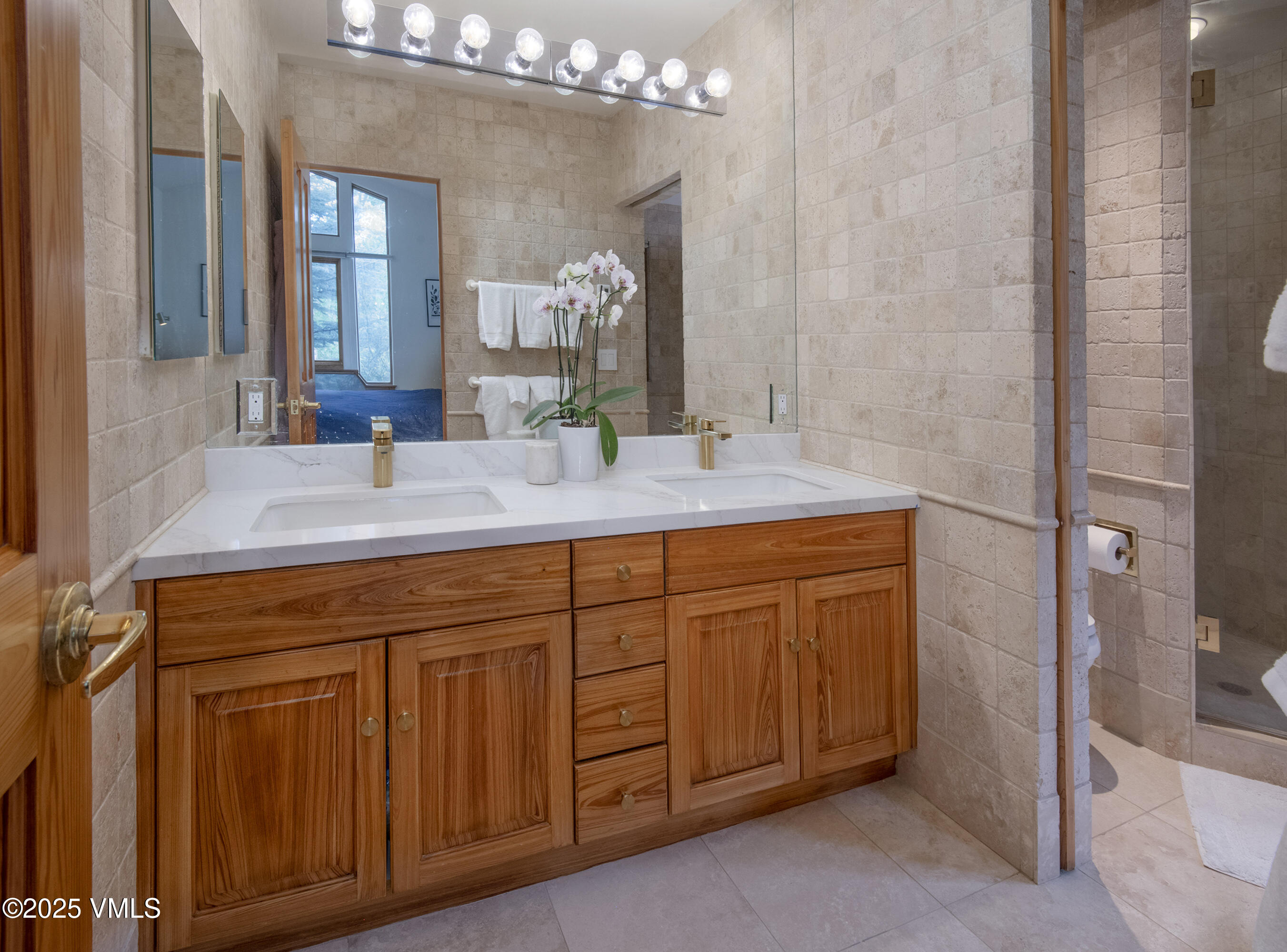 3827 Lupine Drive, Unit B Vail, CO 81657 - Photo 18 of 50 3827-Lupine-Dr-B_14