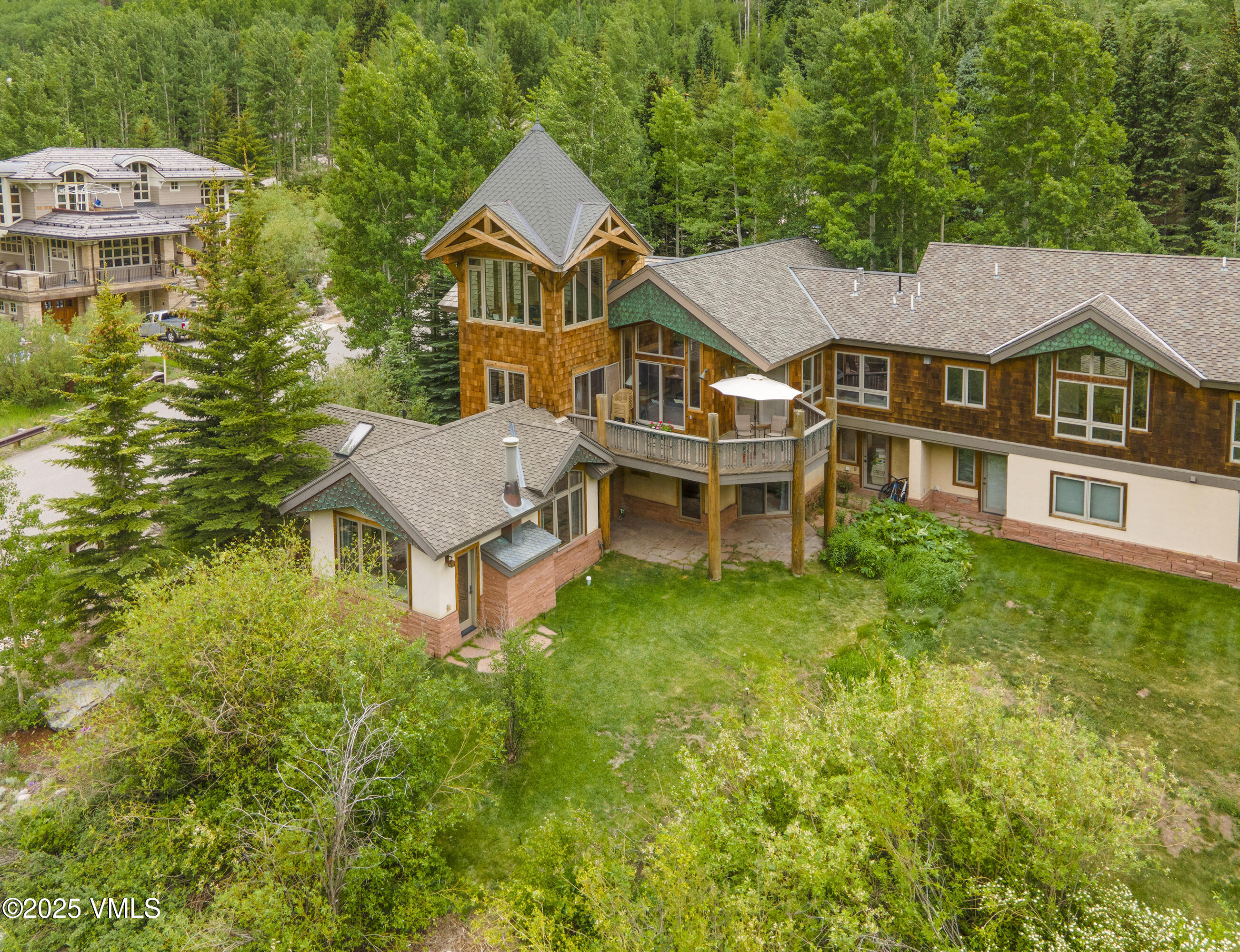 3827 Lupine Drive, Unit B Vail, CO 81657 - Photo 2 of 50 3827-Lupine-Dr-B_53