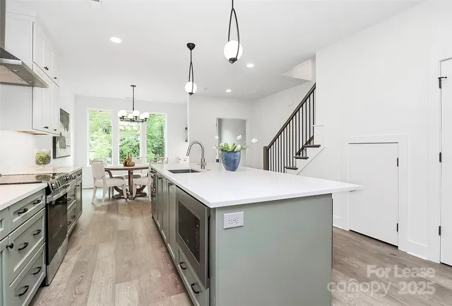 $3,500 | 1748 Arnold Drive, Charlotte, NC 28205