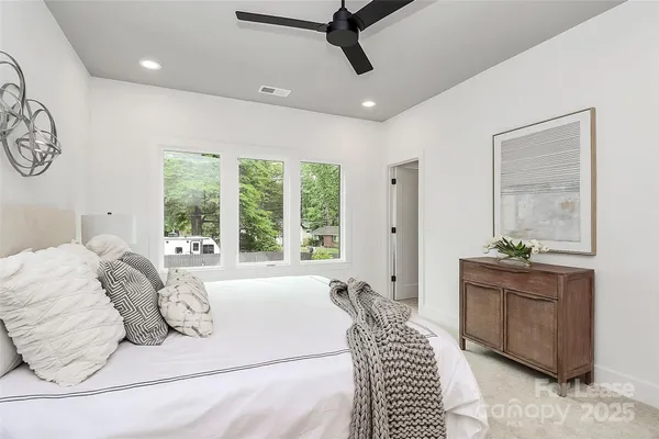 $3,500 | 1748 Arnold Drive, Charlotte, NC 28205