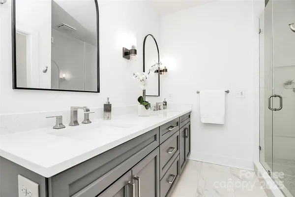 $3,500 | 1748 Arnold Drive, Charlotte, NC 28205