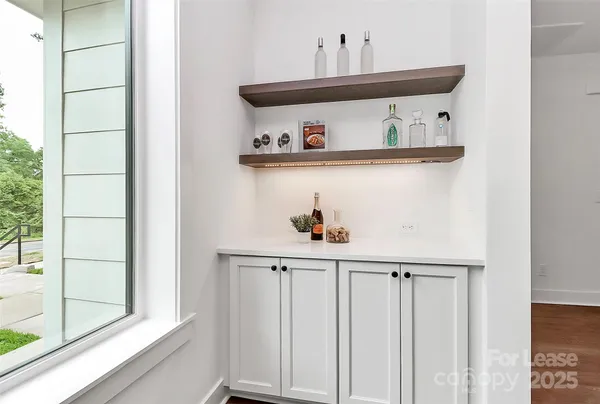 $3,500 | 1748 Arnold Drive, Charlotte, NC 28205