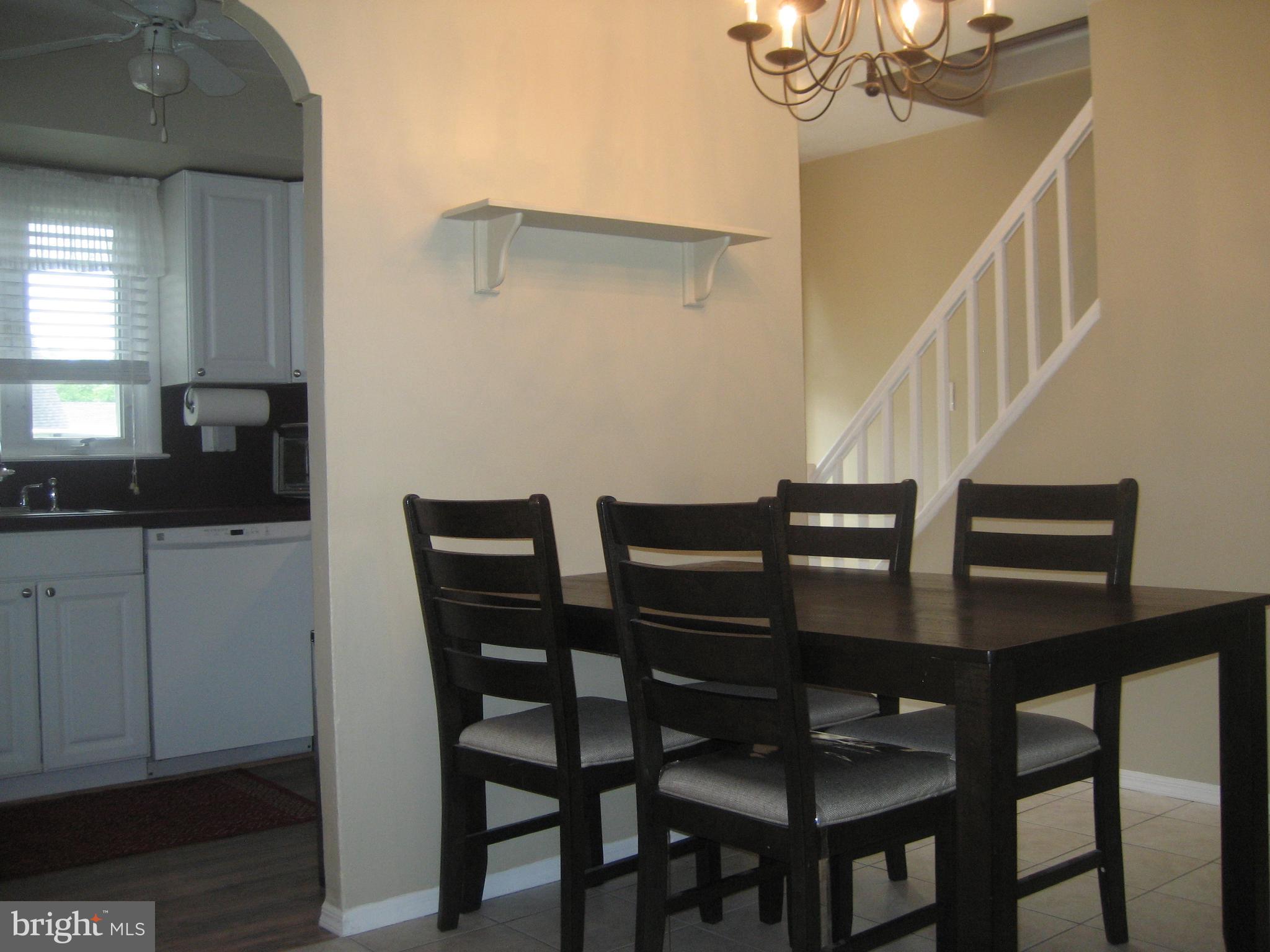 28 Beaumont Road Hamilton, NJ 08620 - Photo 11 of 26 Dining area.