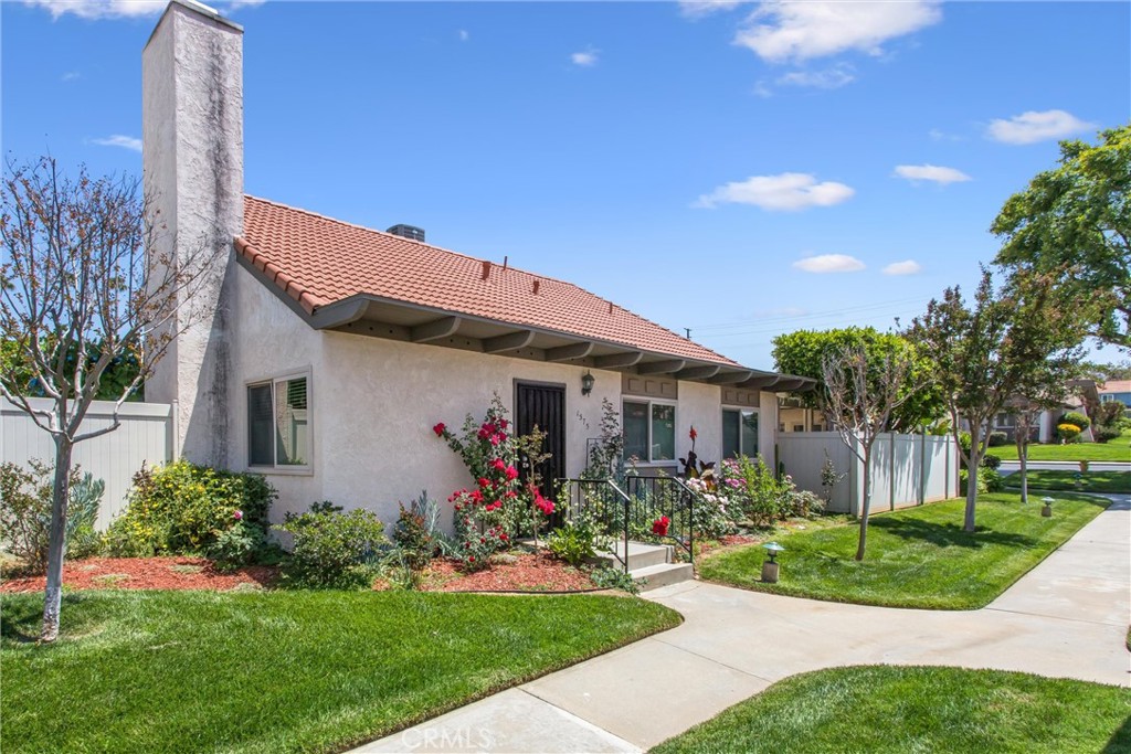 1575 Christopher Lane Redlands, CA 92374 - Photo 2 of 32