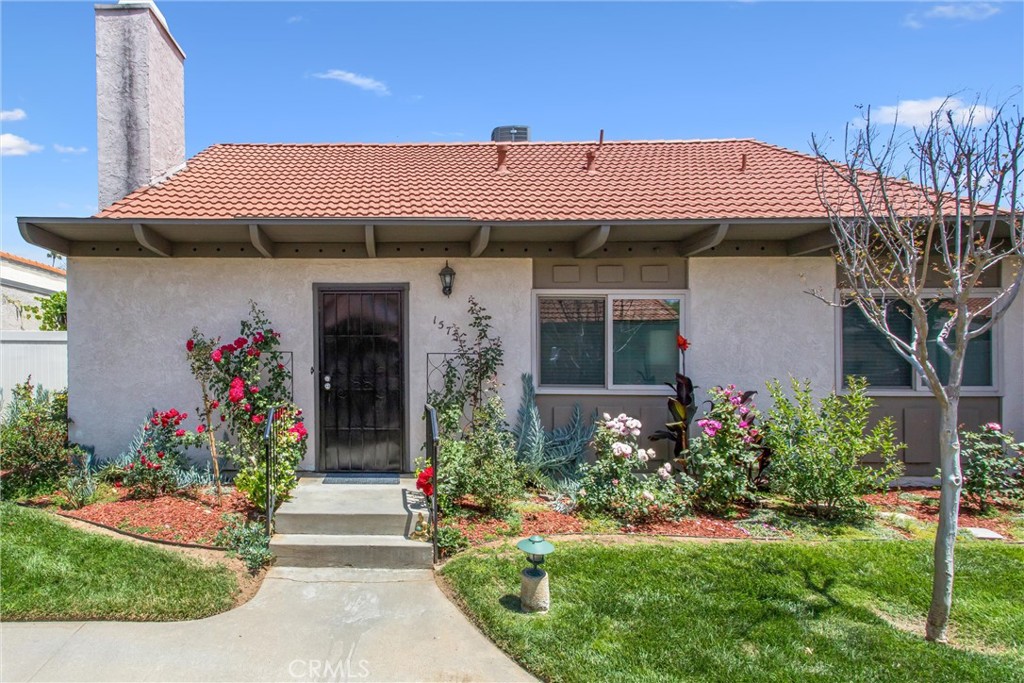 1575 Christopher Lane Redlands, CA 92374 - Photo 4 of 32