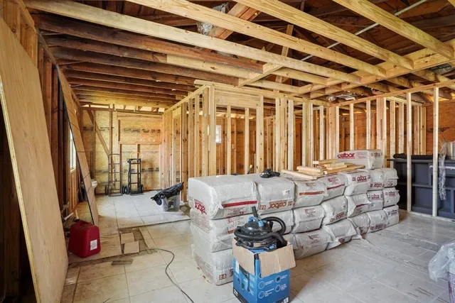 $185,000 | 165 Louisiana Street, Westwego, LA 70094