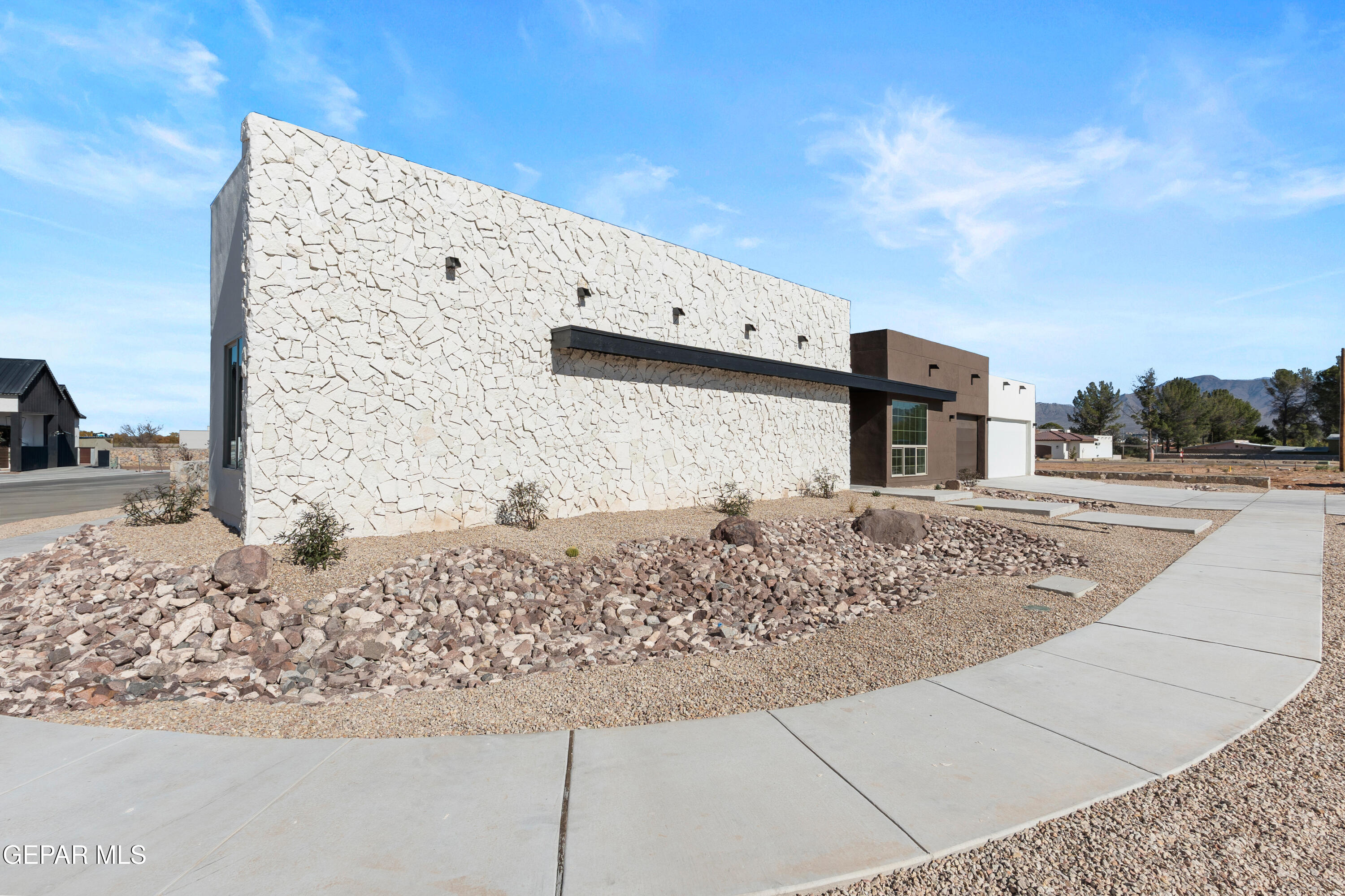 5659 Rio Bonito Circle El Paso, TX 79932 - Photo 2 of 55 a view of a terrace view