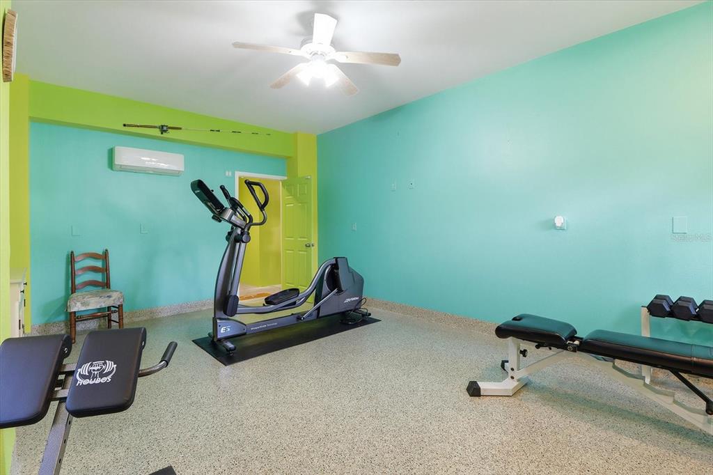2571 North Seneca Point Crystal River, FL 34429 - Photo 10 of 58 a room with gym equipment