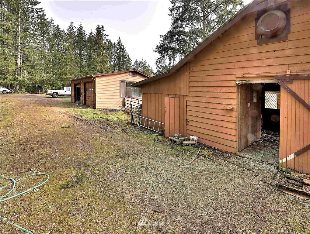 5568 Southeast Nelson Road Olalla, WA 98359 - Photo 9 of 19 Gallery Image 9