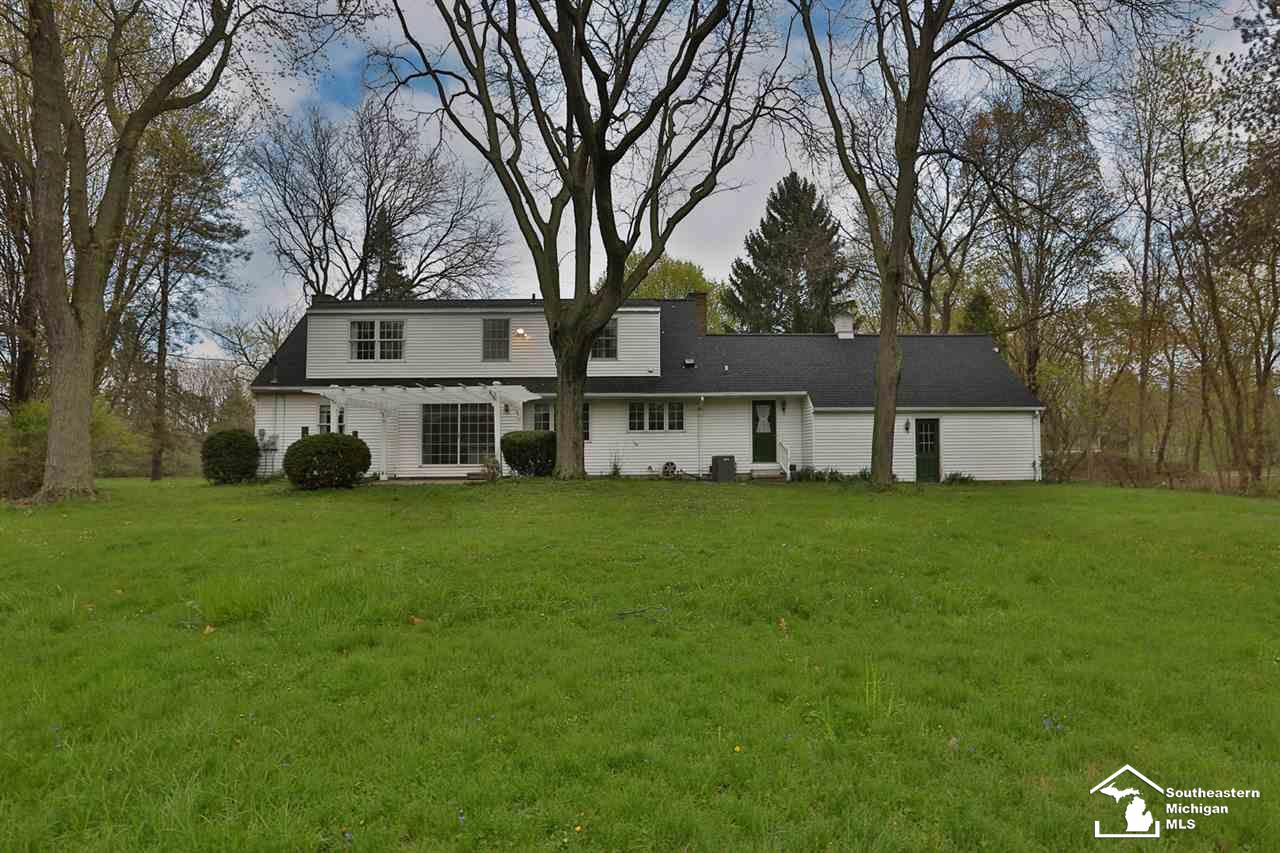 3379 North Custer Road Monroe, MI 48162 - Photo 4 of 20