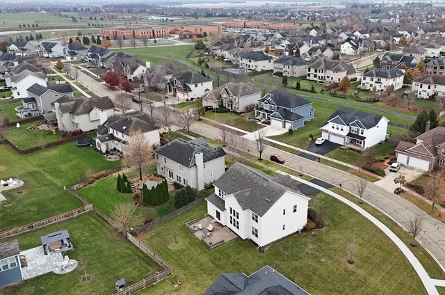 $789,000 | 13005 Timber Wood Circle, Plainfield, IL 60585