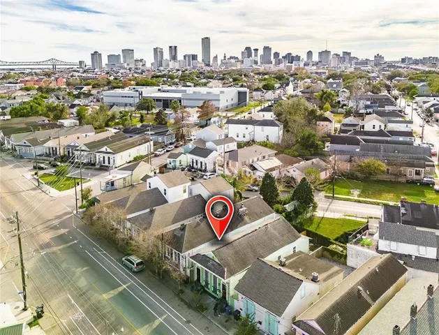 $1,250 | 1418 St Bernard Avenue, New Orleans, LA 70116