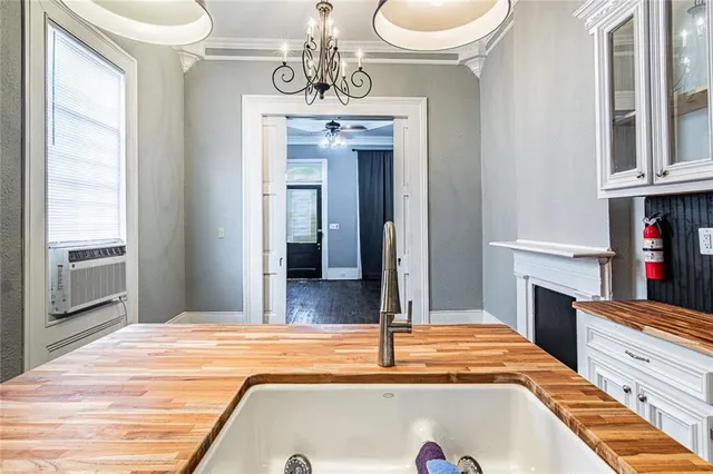 $1,250 | 1418 St Bernard Avenue, New Orleans, LA 70116