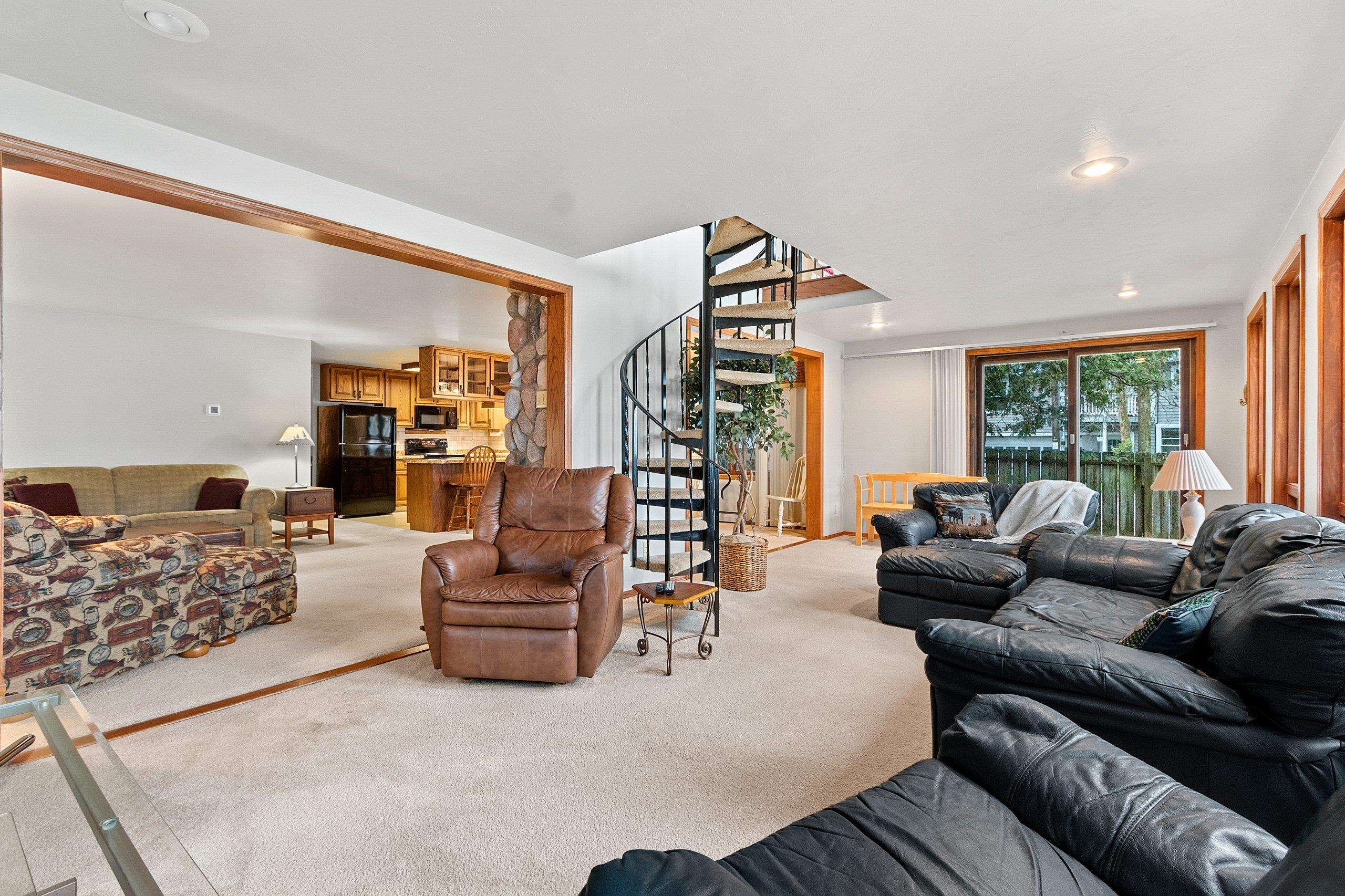 9401 County Road G Suring, WI 54174 - Photo 9 of 75 Gallery Image 9