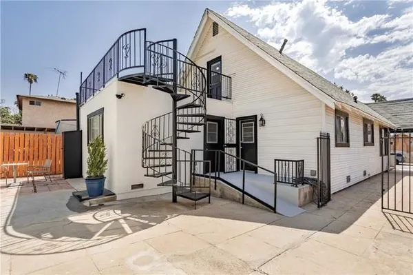 $1,199,999 | 1003 Calzona Street, Los Angeles, CA 90023