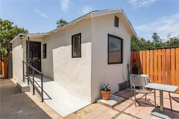 $1,199,999 | 1003 Calzona Street, Los Angeles, CA 90023