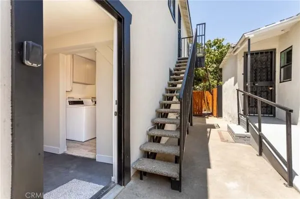 $1,199,999 | 1003 Calzona Street, Los Angeles, CA 90023