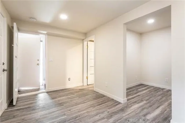 a view of a outdoor entertaining space