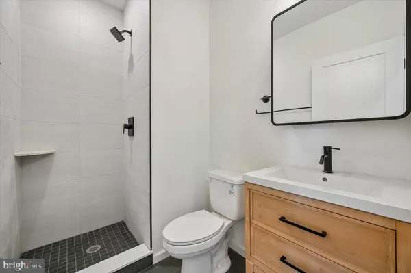 $1,795 | 627 North 16th Street, Unit 201, Philadelphia, PA 19130