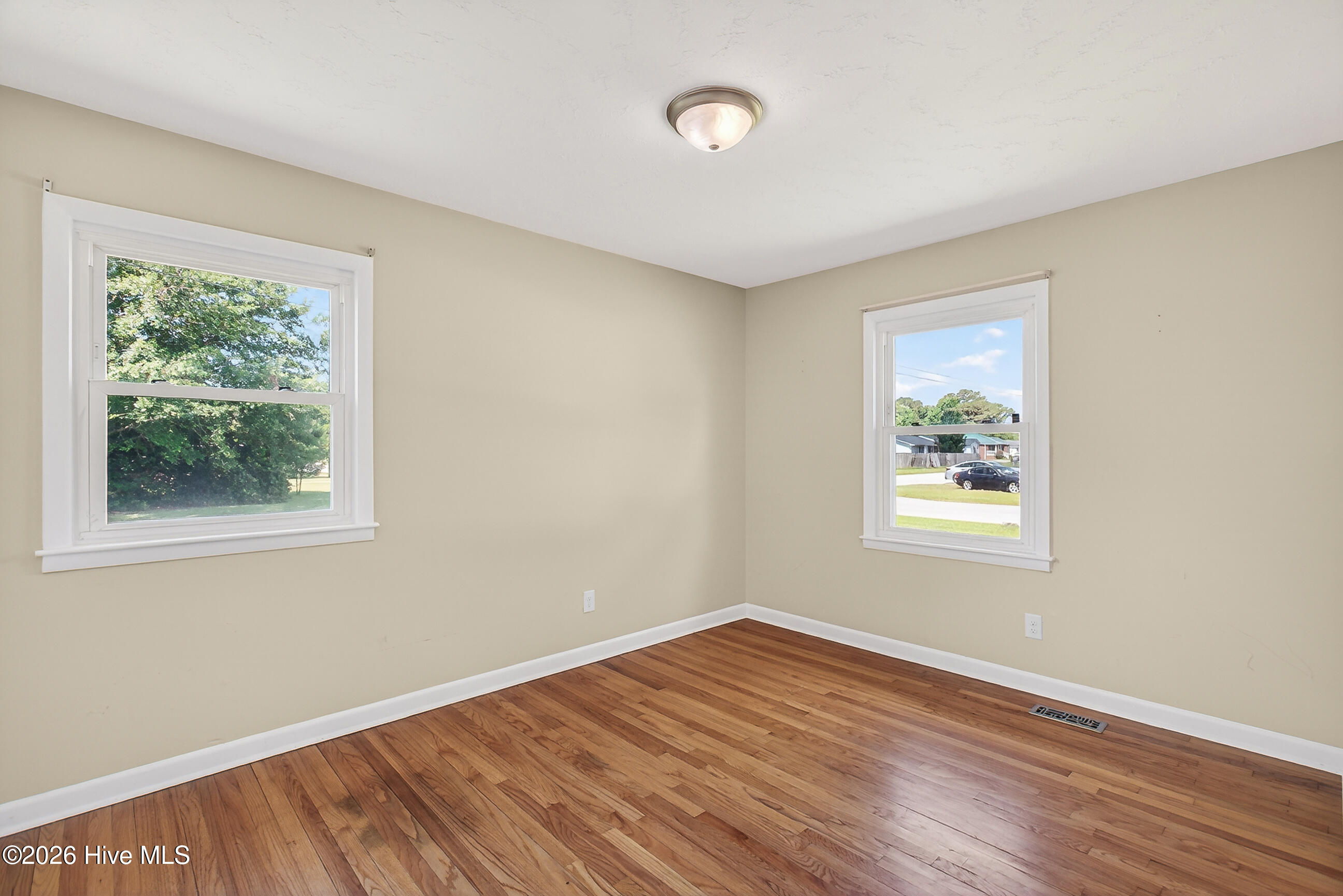8 Sheffield Road Jacksonville, NC 28546 - Photo 27 of 36 26